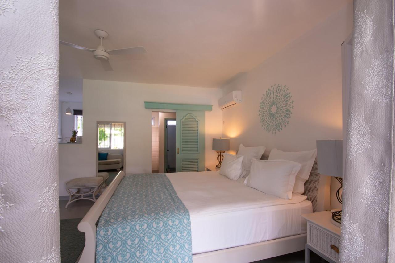 Le Mandala Moris Guesthouse Pointe Aux Canonniers Гранд-Бэй Экстерьер фото