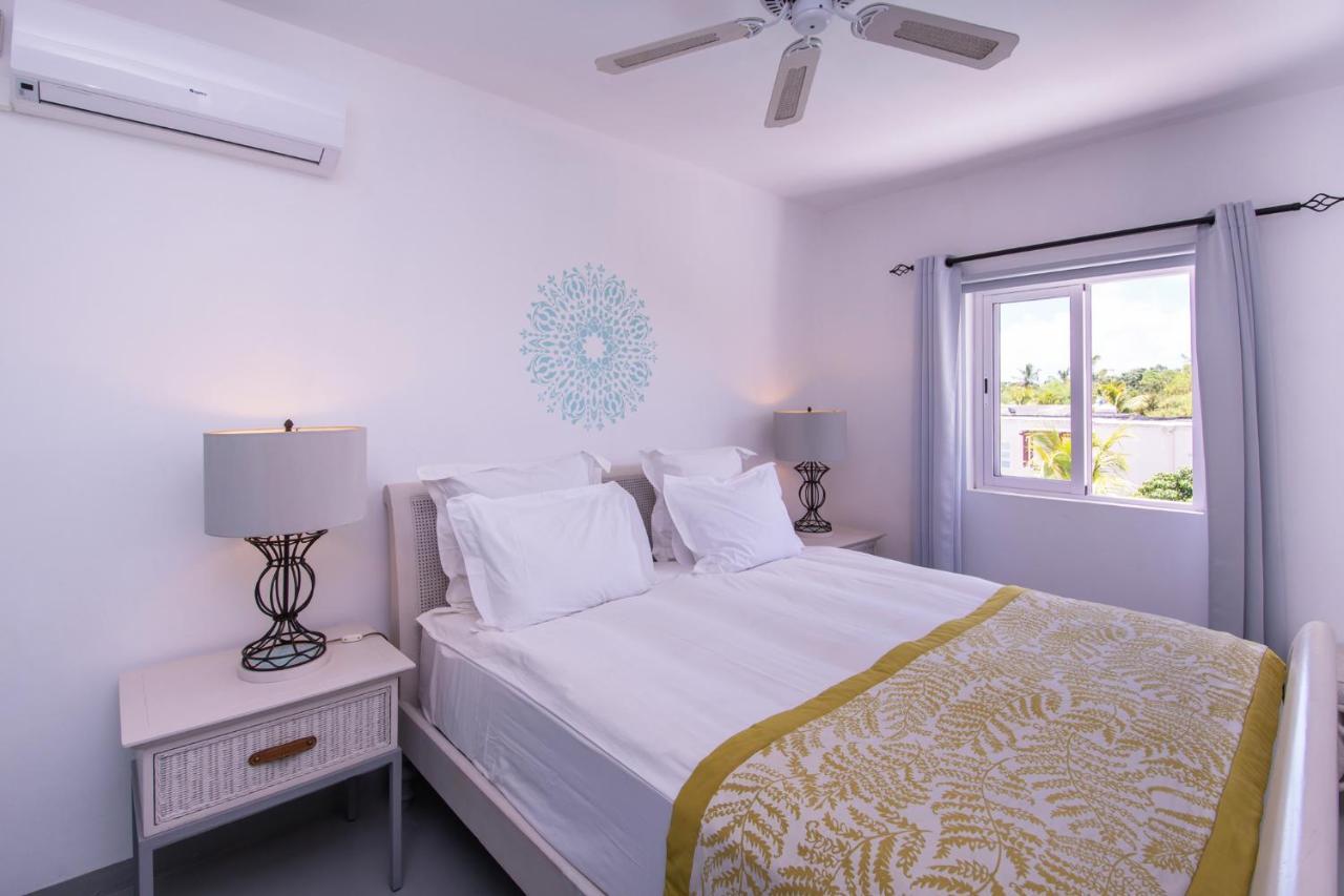 Le Mandala Moris Guesthouse Pointe Aux Canonniers Гранд-Бэй Экстерьер фото