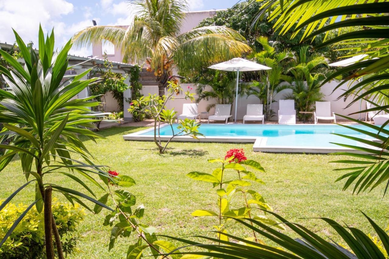 Le Mandala Moris Guesthouse Pointe Aux Canonniers Гранд-Бэй Экстерьер фото