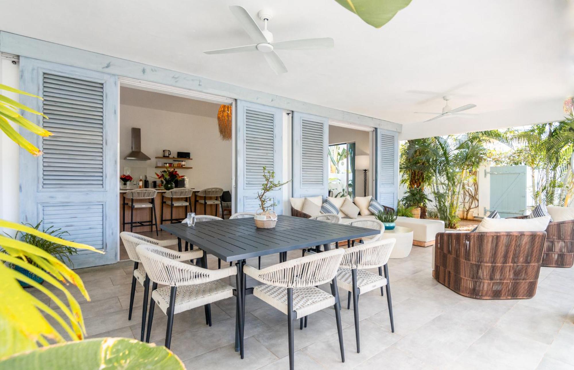 Le Mandala Moris Guesthouse Pointe Aux Canonniers Гранд-Бэй Экстерьер фото